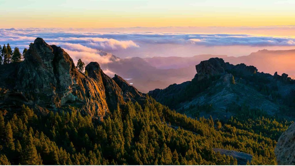 sunset over the peaks of gran canarias mountains